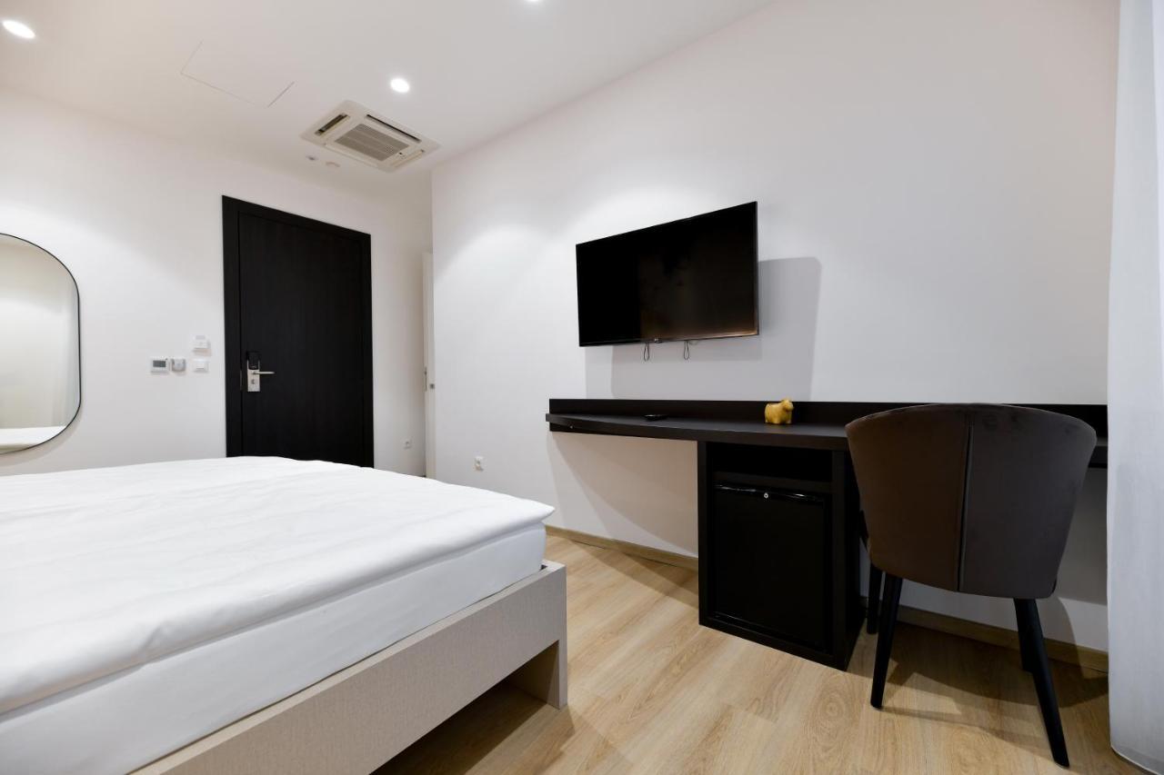 توراني Crowonder Apartments & Rooms Oaza With Heated Swimming Pool And Sauna المظهر الخارجي الصورة